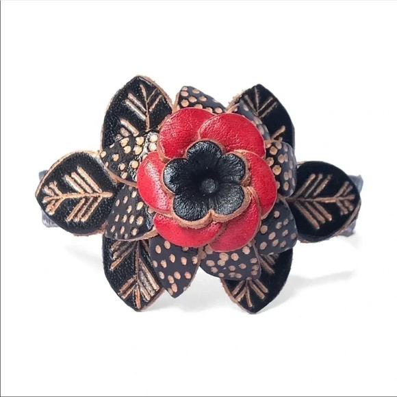 Handmade Genuine Leather Flower Bracelet | Boho Artisan Adjustable Cuff - Picture 5 of 5